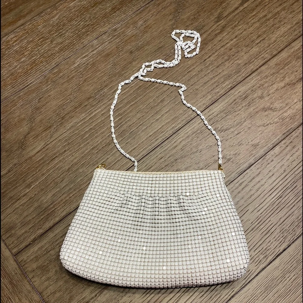 Vintage Metal Mesh purse clutch crossbody white